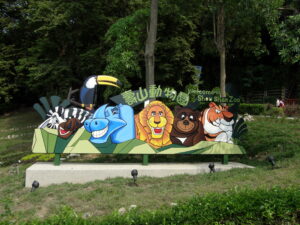 高雄包車旅遊景點- 壽山動物園