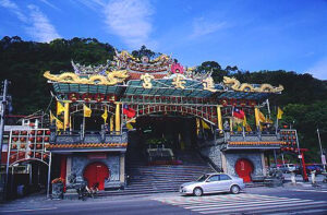 進安宮包車旅遊